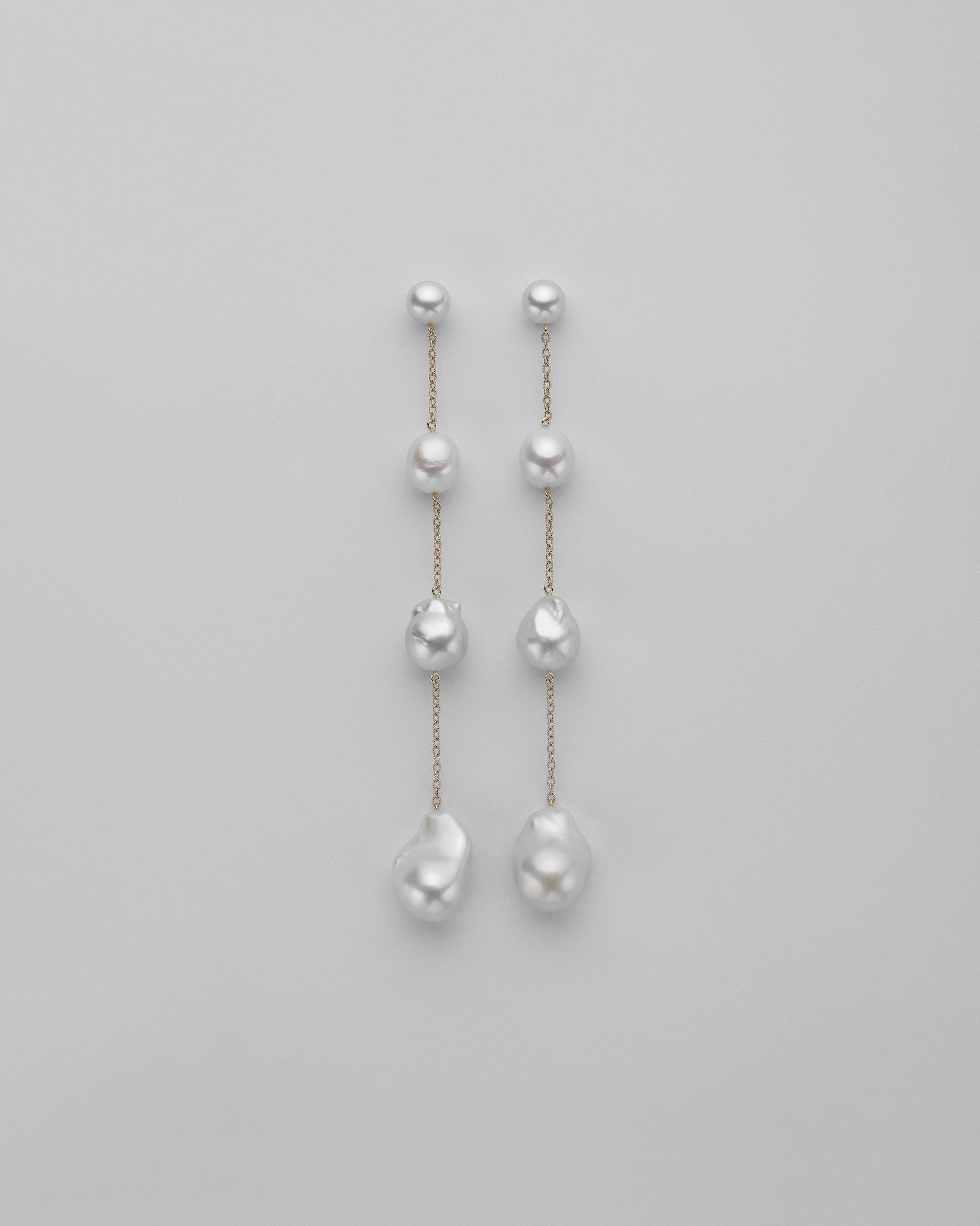 SHOULDER DUSTER PEARL POST CHAIN QUAD EARRINGS