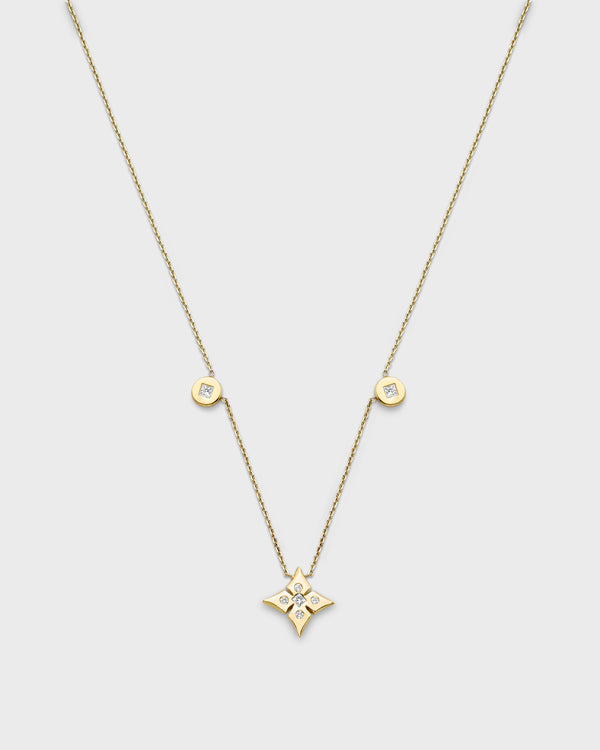 Chain Reaction Jumbo Clover and Medallion Necklace