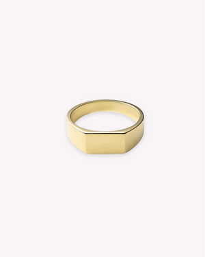 ANDIE SIGNET RING